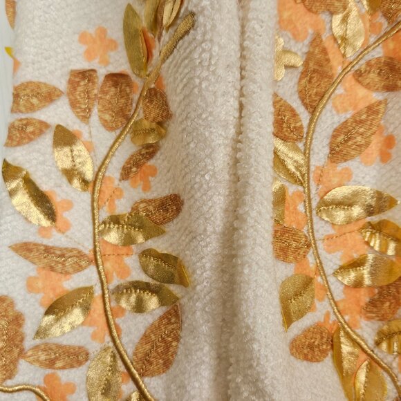 Chanel 18C Paris-Greece Gold Ecru CC Logo Knit Sweater – Size 36 (Made in Italy) - Picture 9 of 16